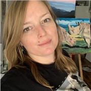 Profesora de dibujo, pintura, imparte clases en inglés y castellano